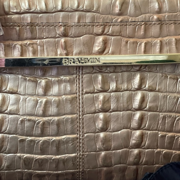 Brahmin Tucker Satchel
'Rose Gold LaScala' - Picture 3 of 8